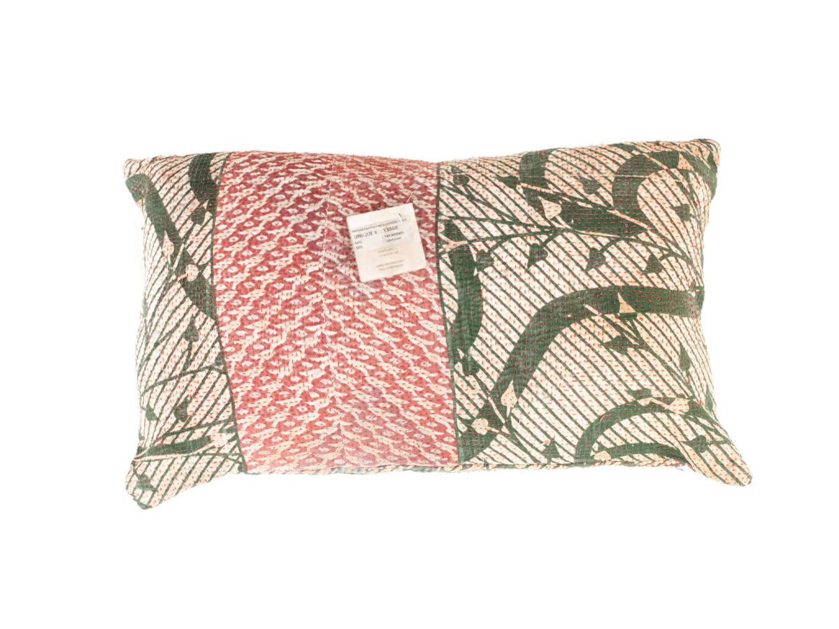 Sari pillowcase 30x50 in green, cream and red with Indian/eastern pattern and flowers - unique sari pillow in boho and vintage style (Indian pillowcase)