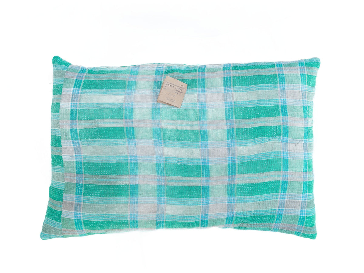 Sari pillowcase 60x40 with Indian, vintage boho pattern in dark blue, petrol and black with white details (sari pillow / sari cushions)