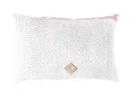 Sari pillowcase 60x40 with colorful boho/bohemian pattern in blue, beige and pink, Indian vintage sari pillow with ethnic oriental stripes and textile-like embroidery graphics