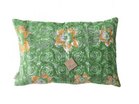 Unique Indian sari pillowcase 60x40 in white and red with colorful floral and patchwork patterns, vintage boho sari pillow for oriental and ethnic home decor