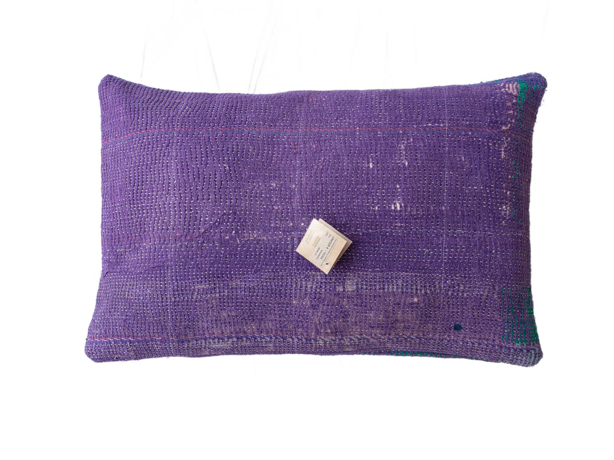 Sari pillowcase 60x40 with colorful boho Indian patterns in white, pink and navy blue - unique sari pillow with oriental patchwork look, ethnic and vintage style