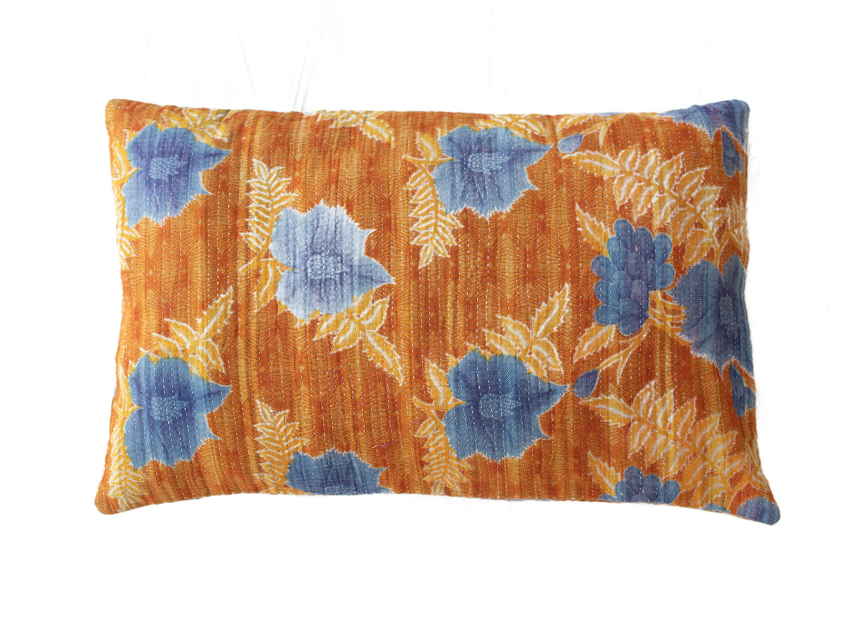 Sari pillowcase 60x40 with vintage Indian pattern in dark blue/black, yellow shades and pink flowers as well as oriental details (unique sari pillow)