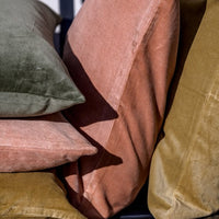 Velor cushion cover Magnolia 50x50