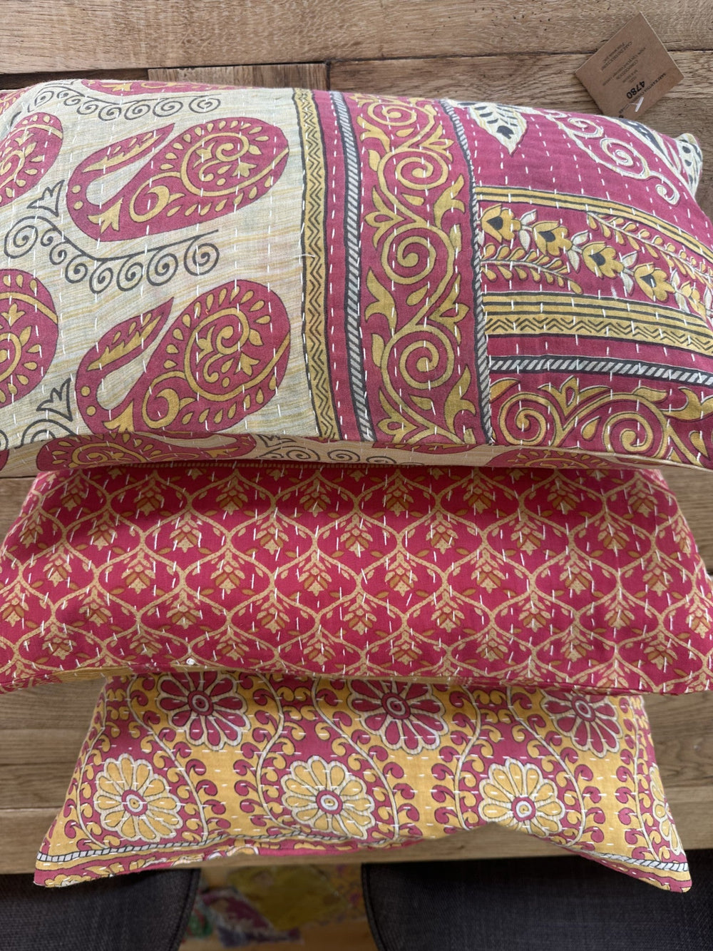 Kantha Trio 13 – 3 Sari pudebetræk 30×50 – Quote Copenhagen