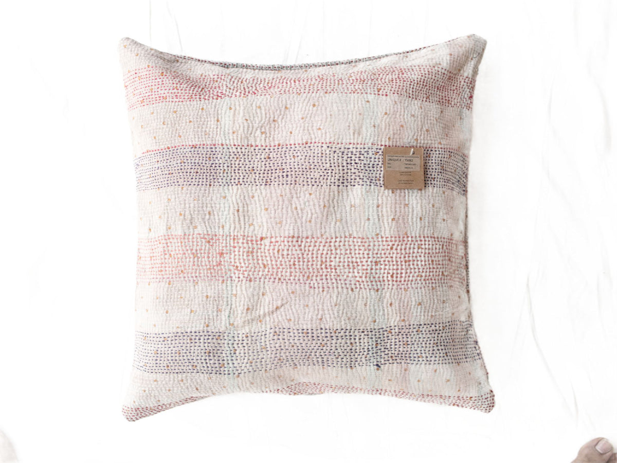 50x50 sari pillowcase in boho vintage style with stripe pattern in white, dusty pink and blue-gray with small gold dots, ethnic Indian decor for sari pillows and unique pillows
